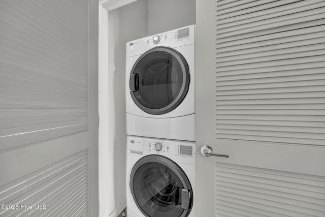 314 Davis Street Unit 301, Wilmington, NC 28401