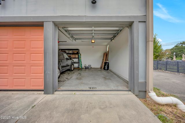 314 Davis Street Unit 301, Wilmington, NC 28401