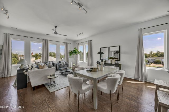 314 Davis Street Unit 301, Wilmington, NC 28401