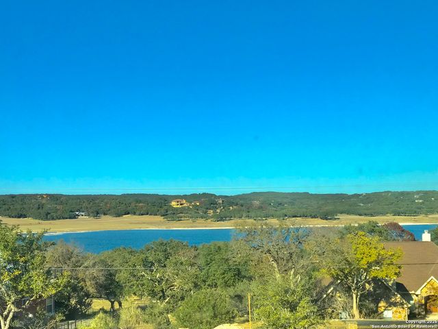 543 Airline, Canyon Lake, TX 78133