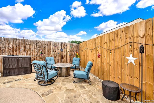 543 Airline, Canyon Lake, TX 78133