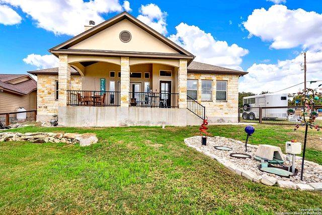 543 Airline, Canyon Lake, TX 78133