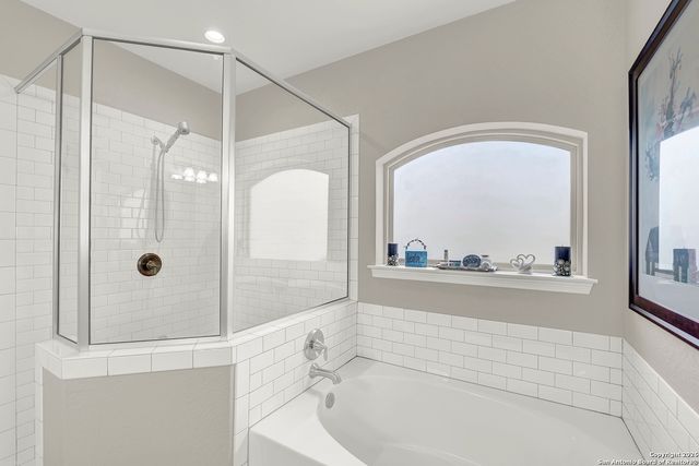 543 Airline, Canyon Lake, TX 78133