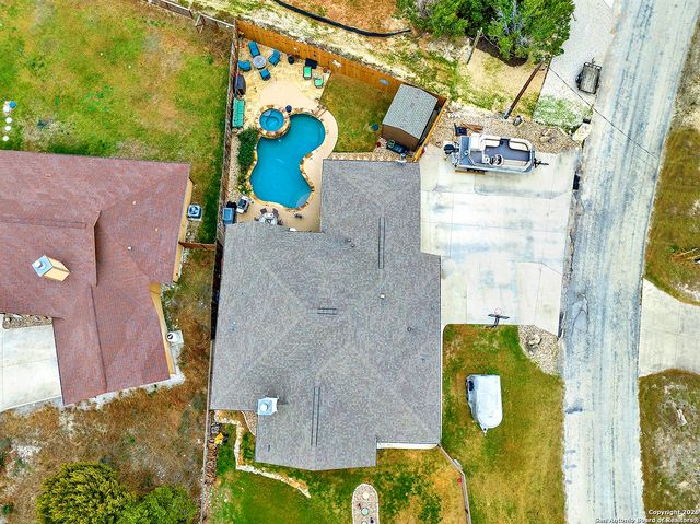 543 Airline, Canyon Lake, TX 78133