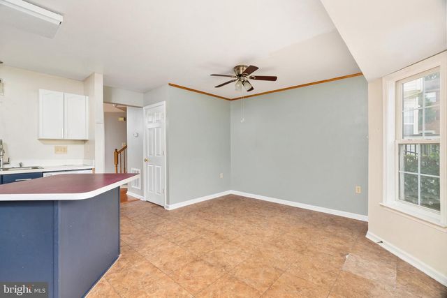 12 QUINCE TREE DR, Martinsburg, WV 25403