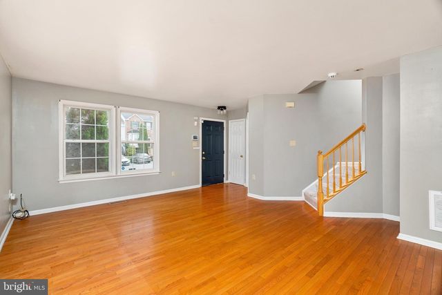 12 QUINCE TREE DR, Martinsburg, WV 25403