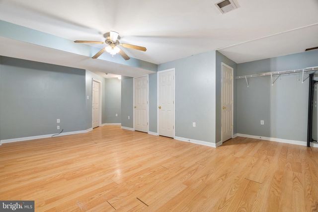 12 QUINCE TREE DR, Martinsburg, WV 25403
