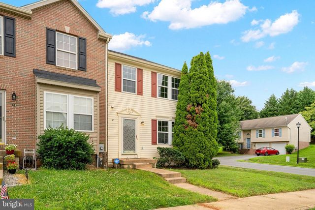 12 QUINCE TREE DR, Martinsburg, WV 25403