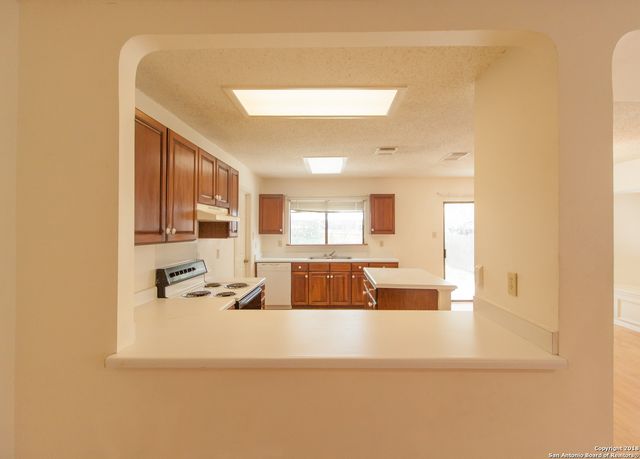 7054 AUTUMN PARK, San Antonio, TX 78249
