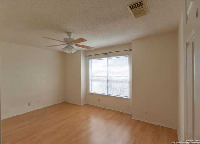 7054 AUTUMN PARK, San Antonio, TX 78249