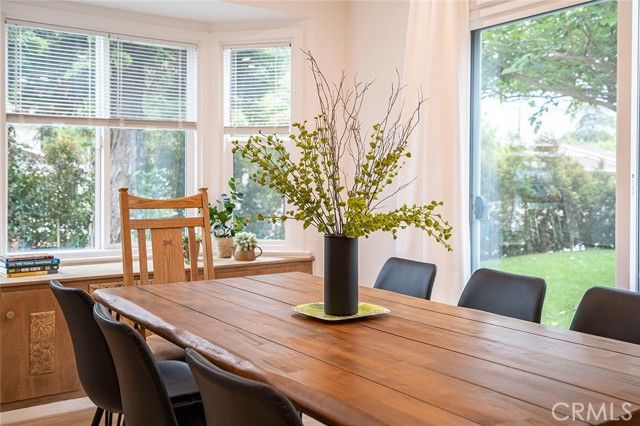 2925 W Oak, Burbank, CA 91505