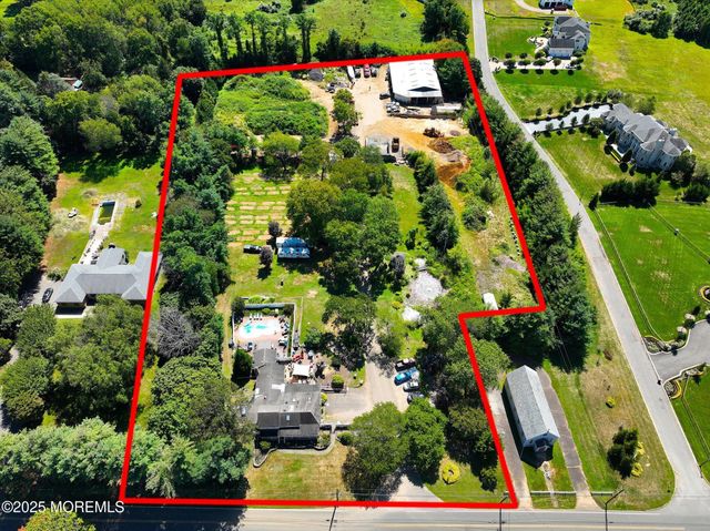 86 Stillwell Road, Holmdel, NJ 07733