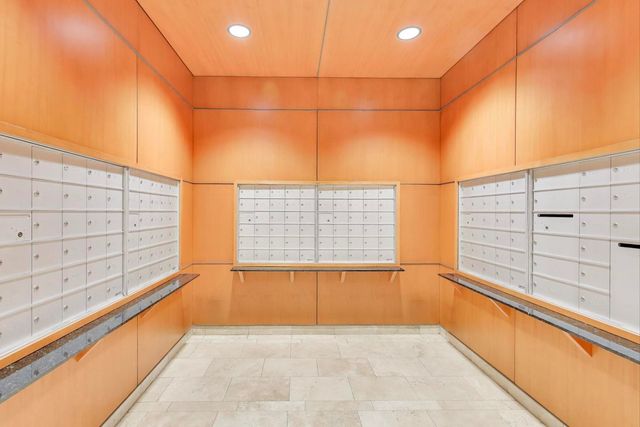 208 W Washington Street 1913, Chicago, IL 60606