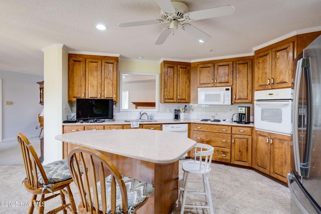 201 Stadler Drive, New Bern, NC 28560