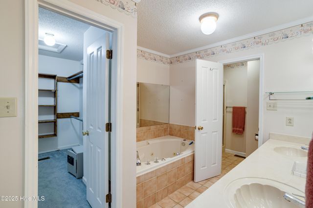201 Stadler Drive, New Bern, NC 28560