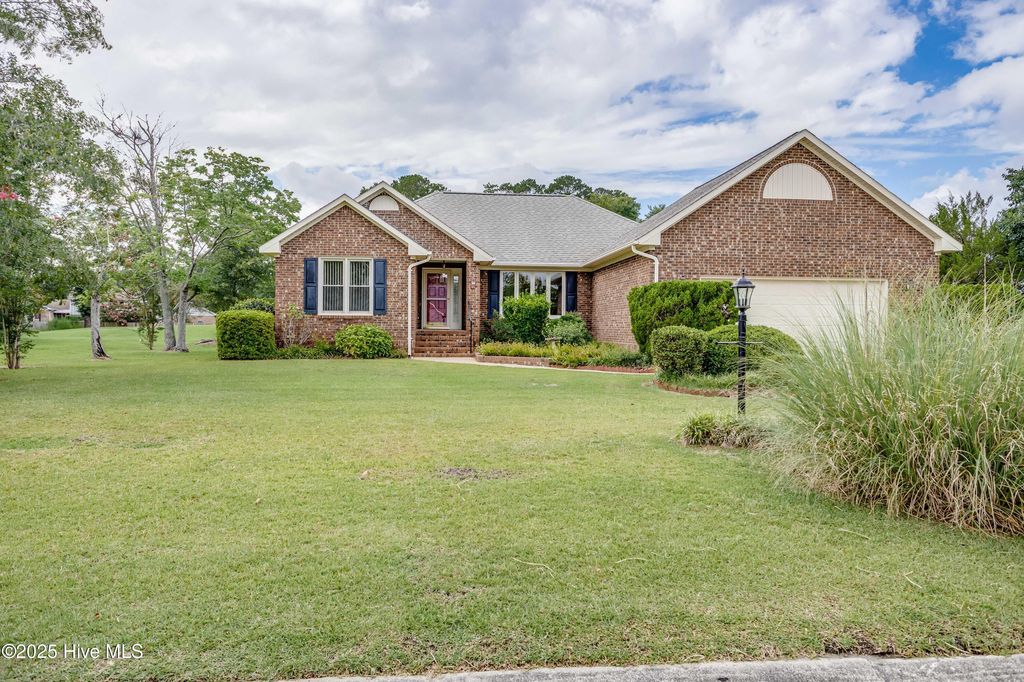 201 Stadler Drive, New Bern, NC 28560