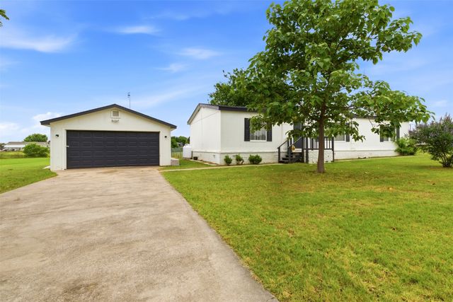 7227 Fm 2622, Ponder, TX 76259