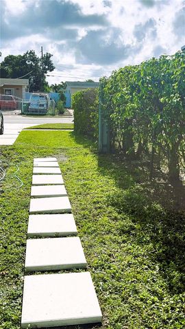 3715 NW 194th St -, Miami Gardens, FL 33055