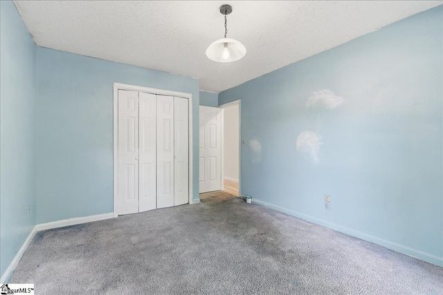23 Chinaberry Lane, Simpsonville, SC 29680