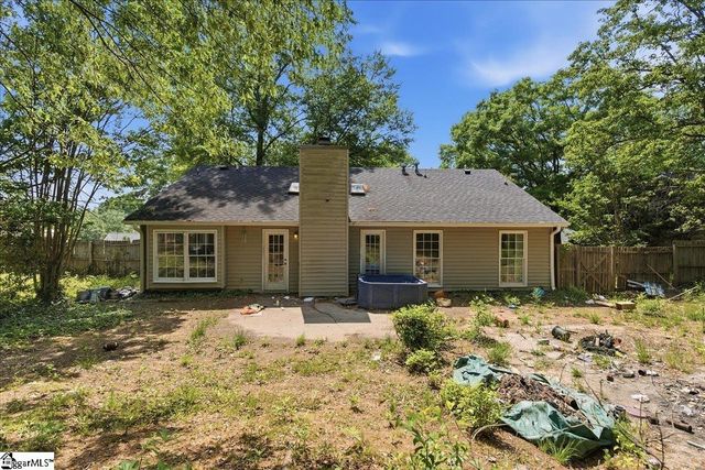 23 Chinaberry Lane, Simpsonville, SC 29680