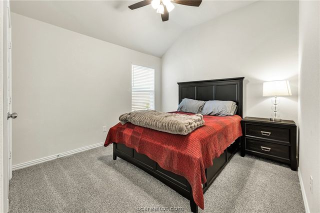 4013 Houberry Loop, College Station, TX 77845