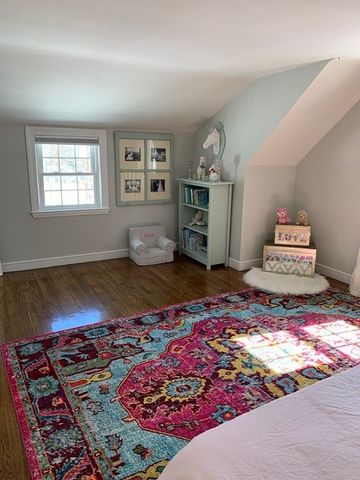 269 North Rd -, Bedford, MA 01730
