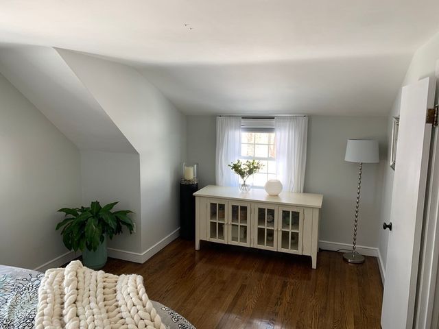 269 North Rd -, Bedford, MA 01730