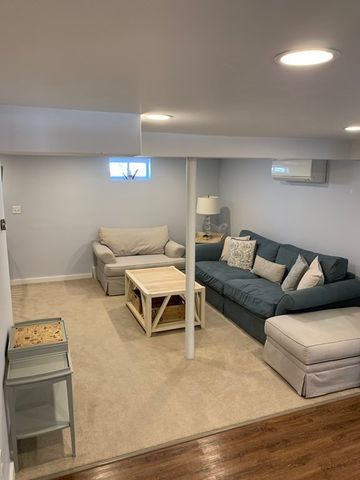 269 North Rd -, Bedford, MA 01730