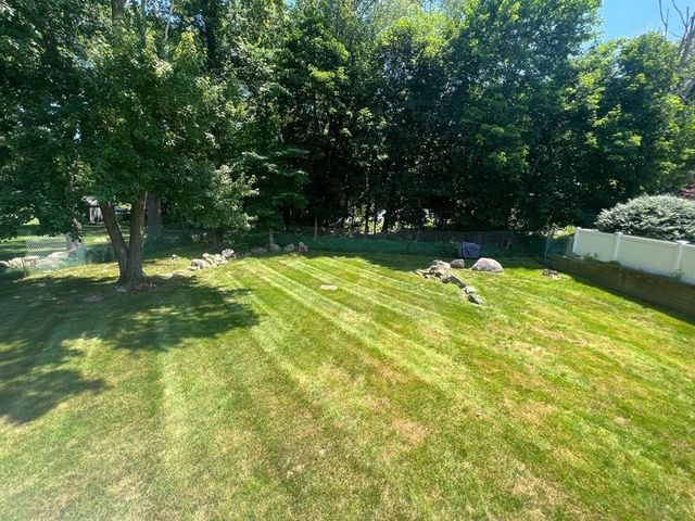 269 North Rd -, Bedford, MA 01730