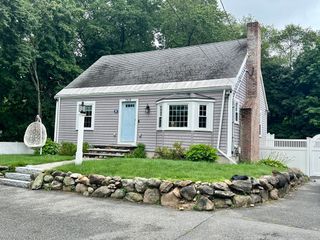 269 North Rd -, Bedford, MA 01730