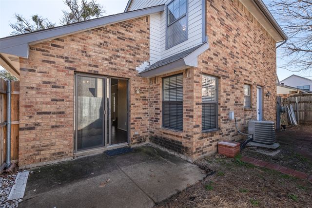 3343 Briaroaks Drive, Garland, TX 75044