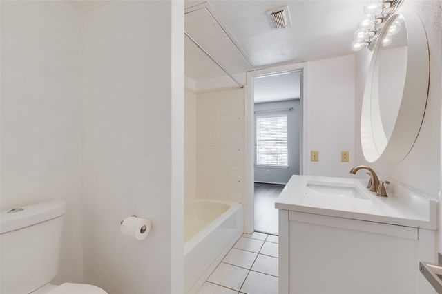 3343 Briaroaks Drive, Garland, TX 75044