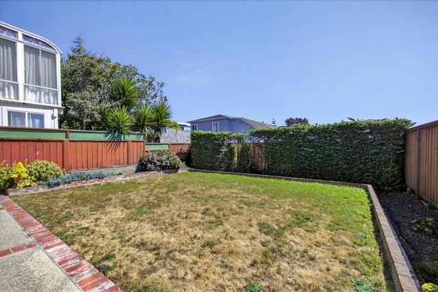 95 Lake Vista Avenue, Daly City, CA 94015