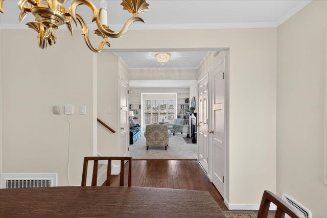 95 Lake Vista Avenue, Daly City, CA 94015