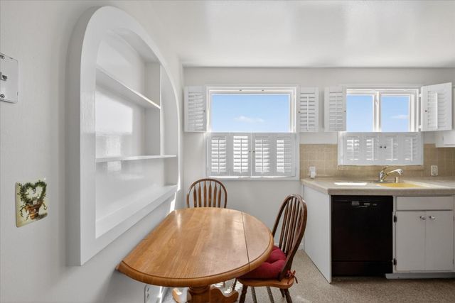 95 Lake Vista Avenue, Daly City, CA 94015