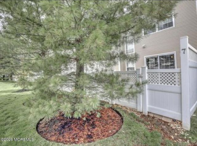 7 Augusta Drive, Manalapan, NJ 07726