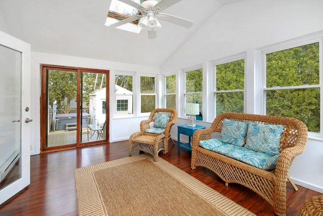 9 Rice Rd, Maynard, MA 01754