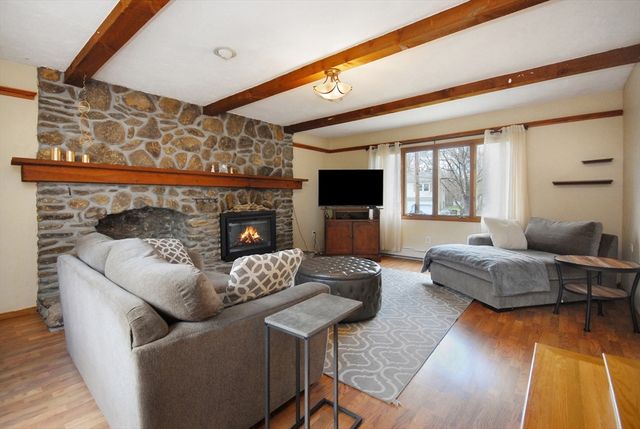 9 Rice Rd, Maynard, MA 01754