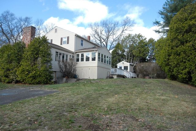 9 Rice Rd, Maynard, MA 01754