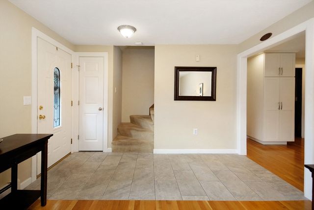 9 Rice Rd, Maynard, MA 01754