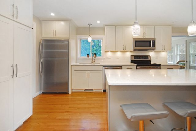 9 Rice Rd, Maynard, MA 01754