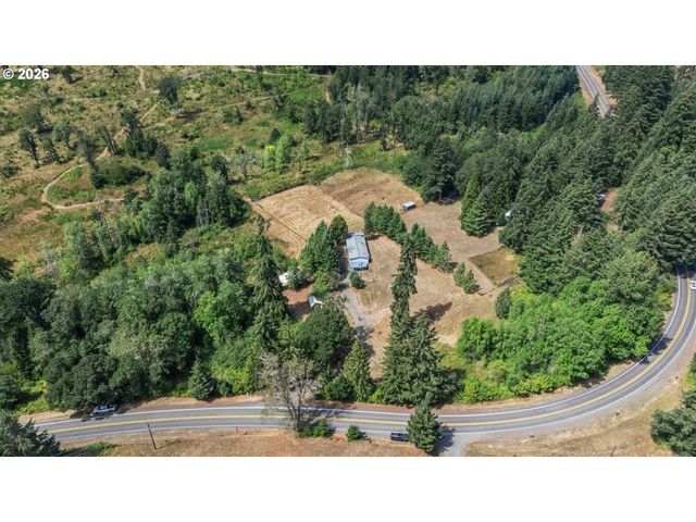 86230 TERRITORIAL Hwy, Veneta, OR 97487