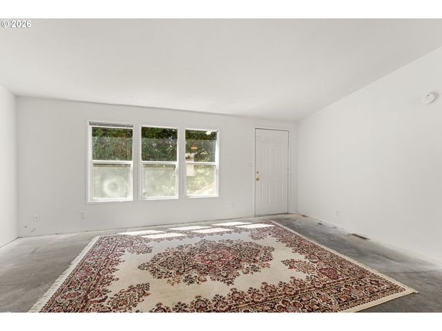 86230 TERRITORIAL Hwy, Veneta, OR 97487