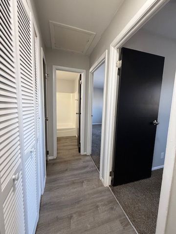 229 Cedarwood Avenue, Bolingbrook, IL 60440