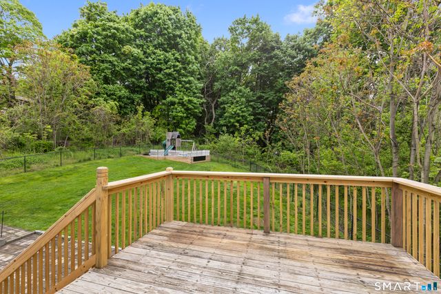 55 Hoyts Hill, Bethel, CT 06801