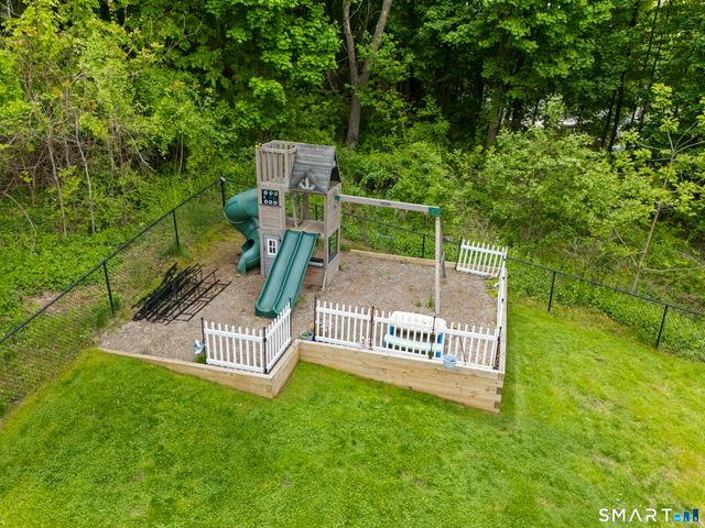 55 Hoyts Hill, Bethel, CT 06801