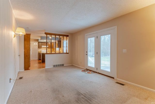 6721 Lincoln Avenue, Evansville, IN 47715