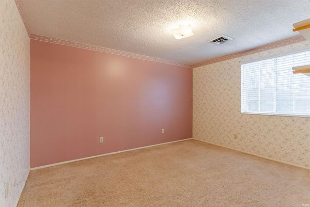 6721 Lincoln Avenue, Evansville, IN 47715