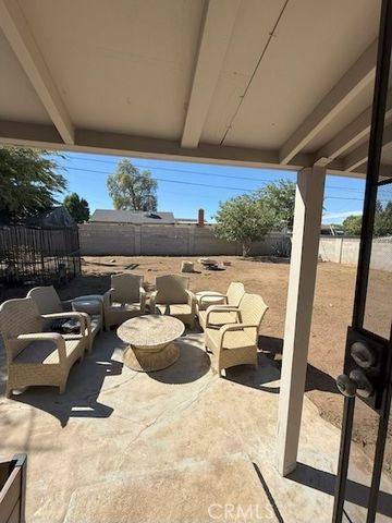 5434 Ivanhoe Avenue, Riverside, CA 92509