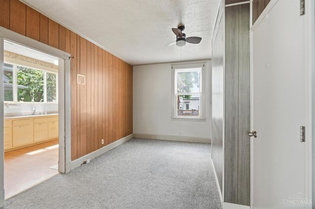 5209 Rolston Avenue, Norwood, OH 45212